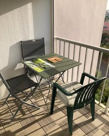 Daire Proche Climatise Avec Parking *